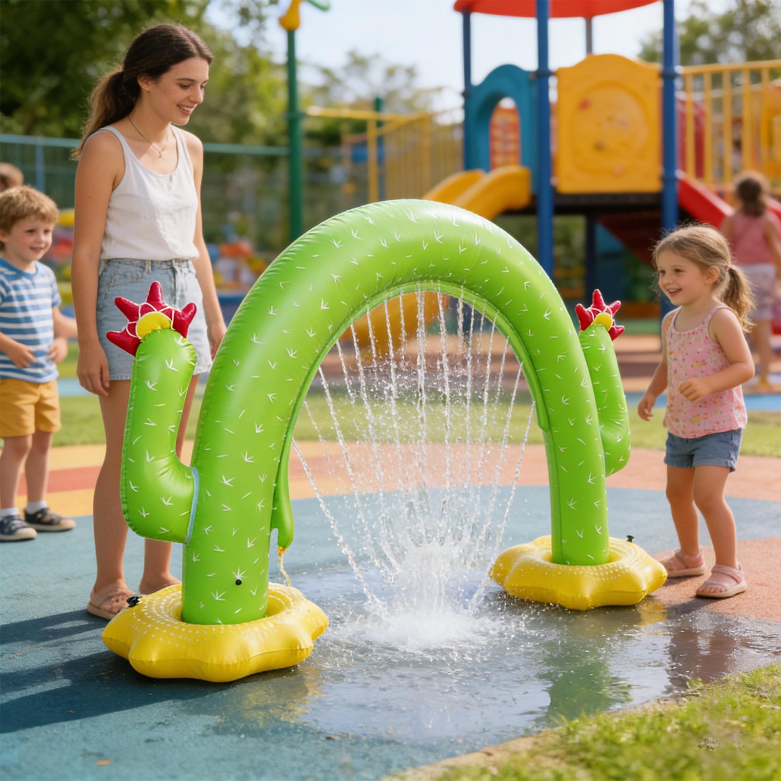 Kids Outdoor Tunnel - 子供用インフレータブルサボテンスプリンクラー、屋外水遊びスプレートンネル、裏庭ガーデン冷却、夏の楽しいインタラクティブおもちゃ