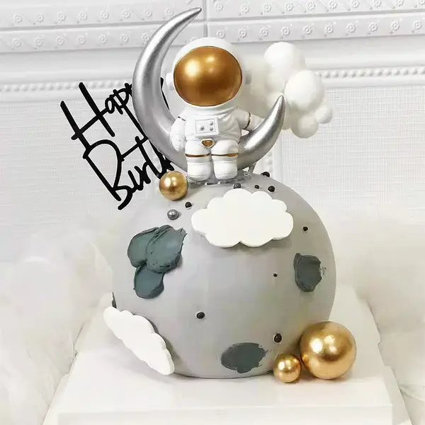 宇宙飛行士ケーキトッパー子供のためのハッピーバースデーパーテ - Kids Outdoor Merry Go Round のレビューと価格